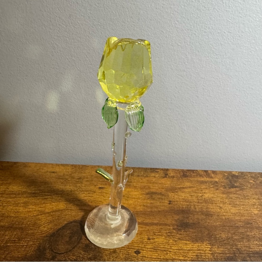 Yellow Art Glass Rose Sculpture 7”‎ Faceted Crystal Style Flower